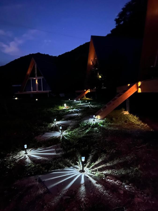 Cabane A-Frame Svinita Экстерьер фото